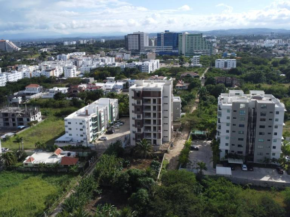 Torre de 8 niveles ubicada en Villa María, Santiago