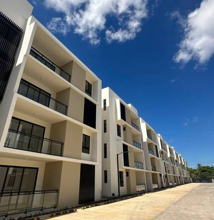 Apartamento en 2do nivel en Monte Adentro, Santiago