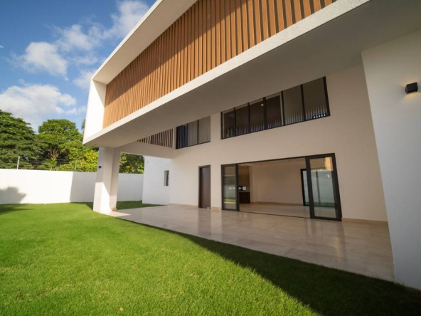 Proyecto de casas ubicado en Las Carmelitas, Santiago de los Caballeros, República Dominicana.