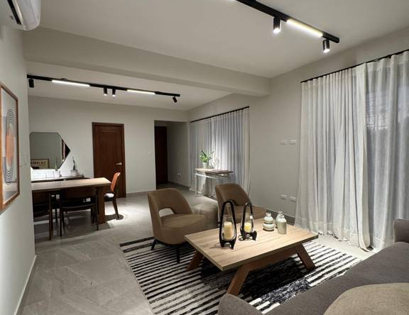 Torre de apartamentos en Autopista Duarte, Santiago