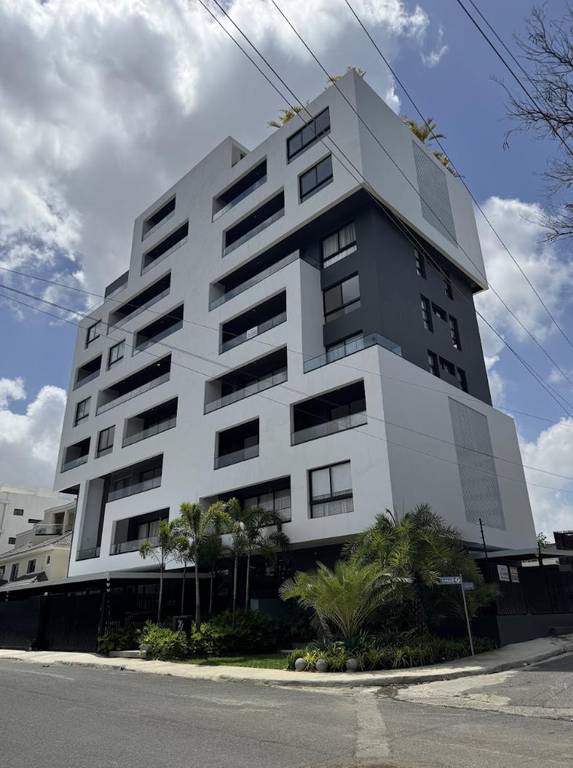 Apartamento Moderno en Urbanización Thomen | Equipado y Listo para Ocupar